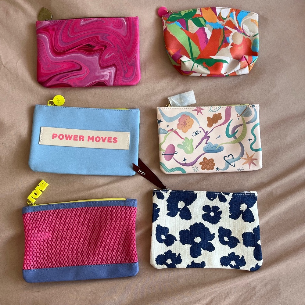 Lot of 6 unused Ipsy bags